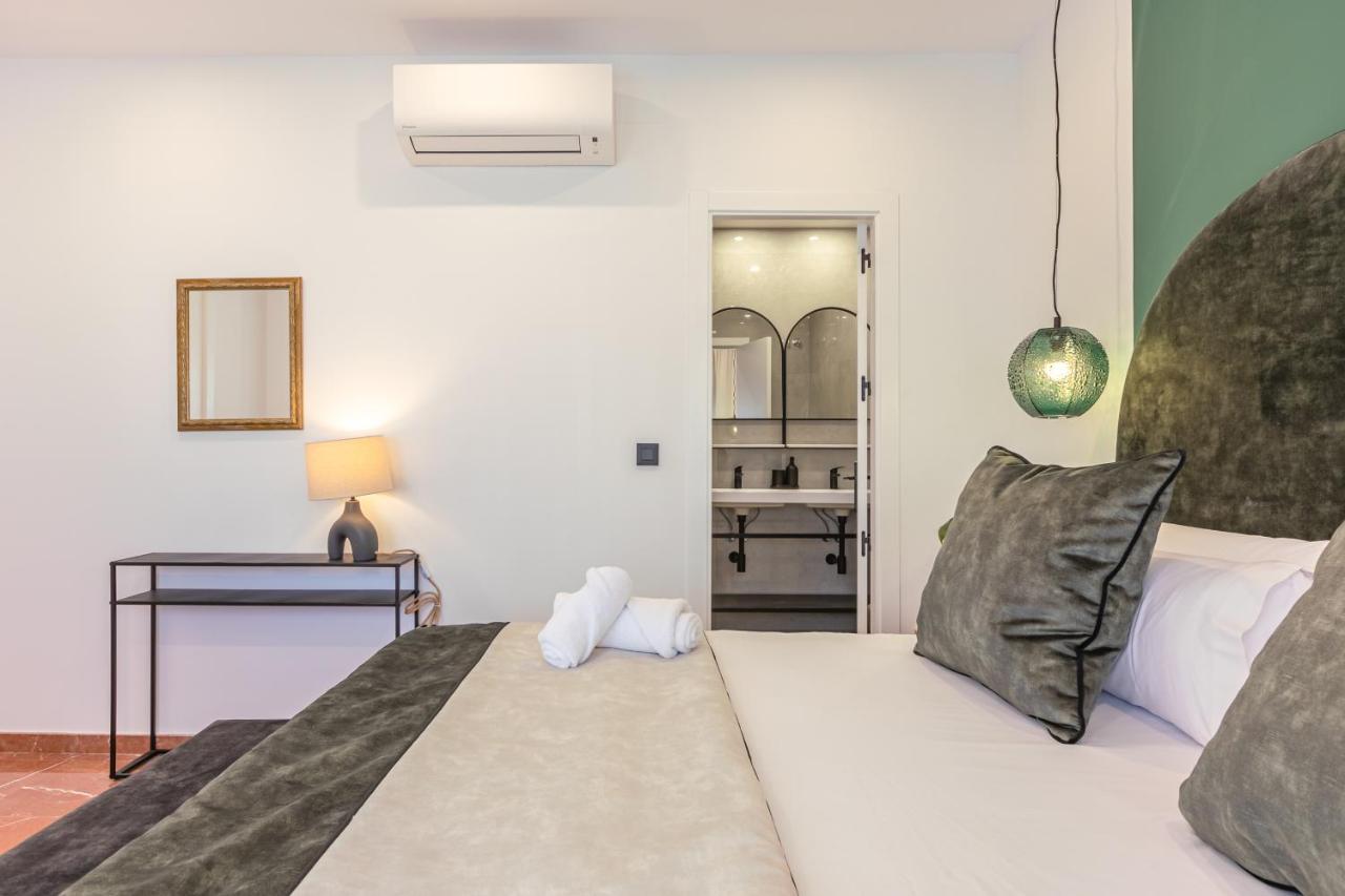 Isg Apartments Catedral Seville Luaran gambar