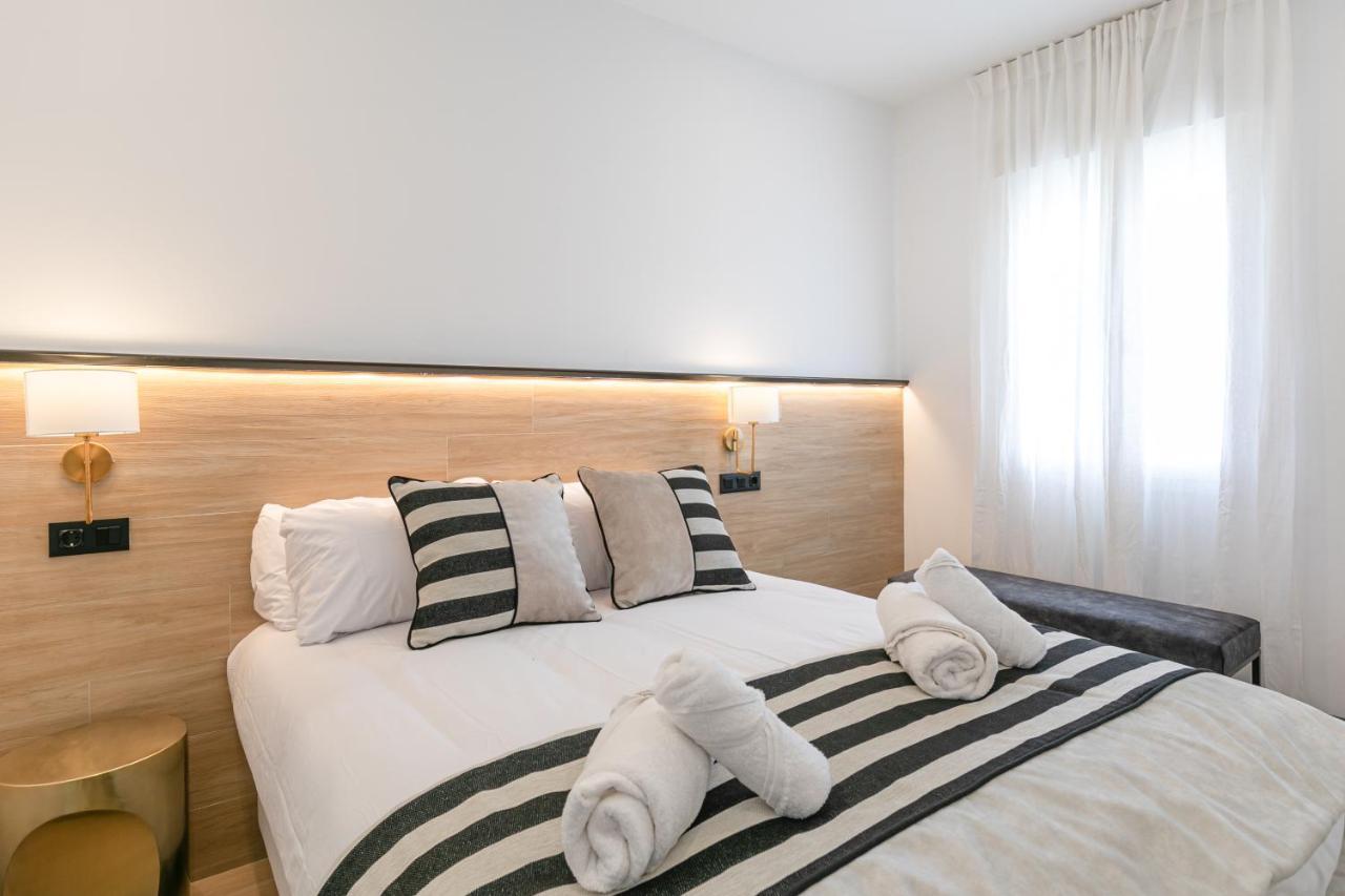 Isg Apartments Catedral Seville Luaran gambar