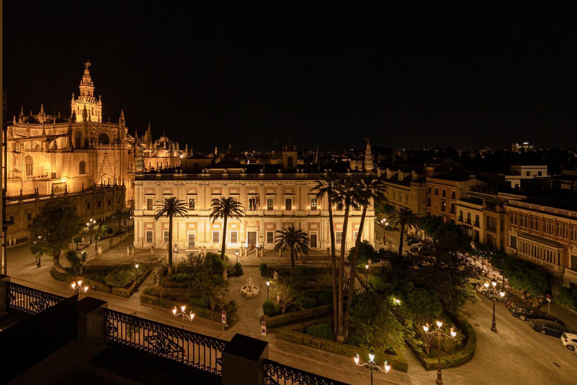 Isg Apartments Catedral Seville Luaran gambar