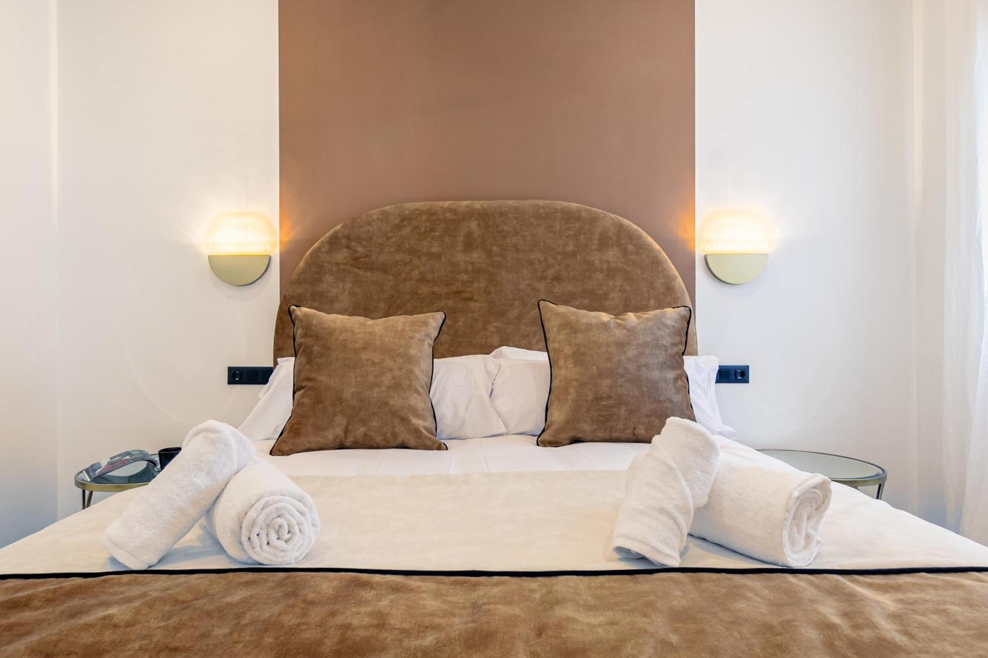 Isg Apartments Catedral Seville Luaran gambar
